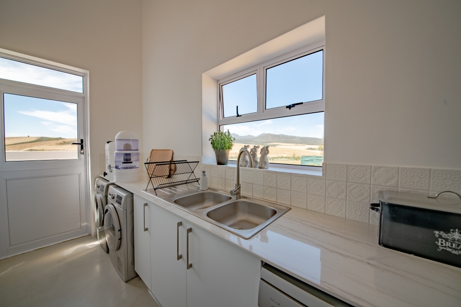 3 Bedroom Property for Sale in Maremmana Estate Western Cape